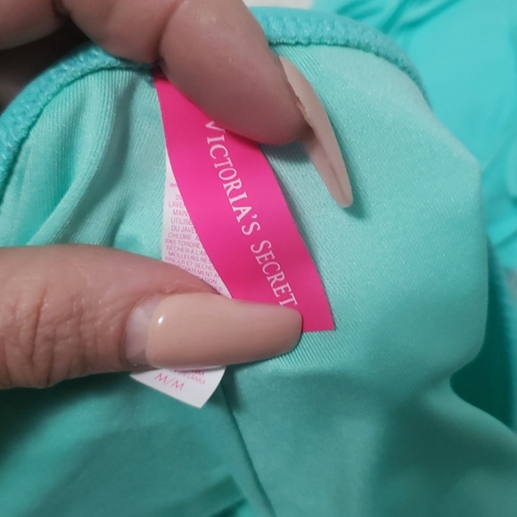 Victoria secret 2 piece bathing suit - Picture 3 of 6